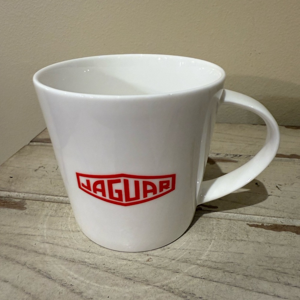 Jaguar Heritage Mug - White with Red Logo